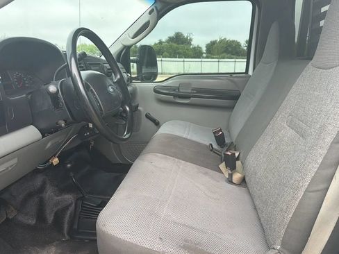 Used 2005 Ford F350 XL AWD/4WD image 12