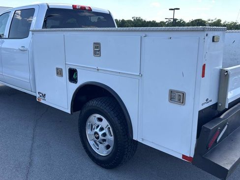 Used 2018 Chevrolet Silverado 2500 LT AWD/4WD image 17