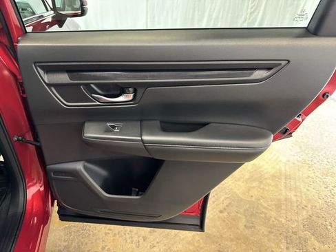 Used 2025 Honda CR-V EX image 25