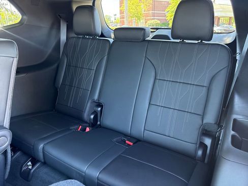 New 2026 Buick Enclave Avenir w/ Super Cruise Package FWD image 43