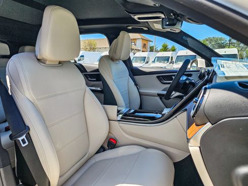 New 2026 Mercedes-Benz GLC 300 4MATIC image 16
