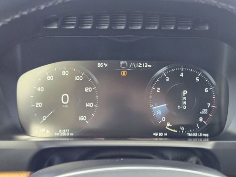 Used 2022 Volvo XC90 T6 Momentum w/ Advanced Package image 17