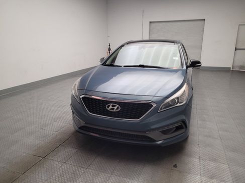 Used 2016 Hyundai Sonata Limited w/ Option Group 05 FWD image 15