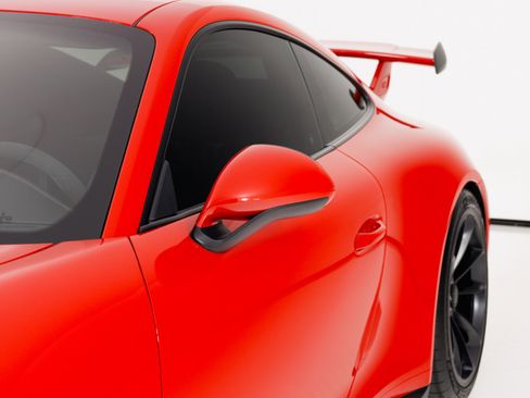 Used 2018 Porsche 911 GT3 w/ Sport Chrono Package RWD image 57