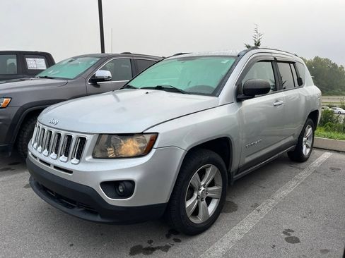 Used 2011 Jeep Compass 2WD image 1