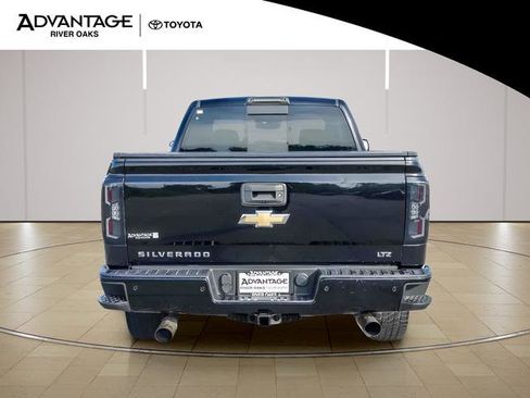 Used 2017 Chevrolet Silverado 1500 LTZ Z71 w/ LTZ Plus Package AWD/4WD image 7