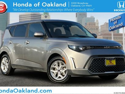 Used 2023 Kia Soul LX w/ Option Group 015