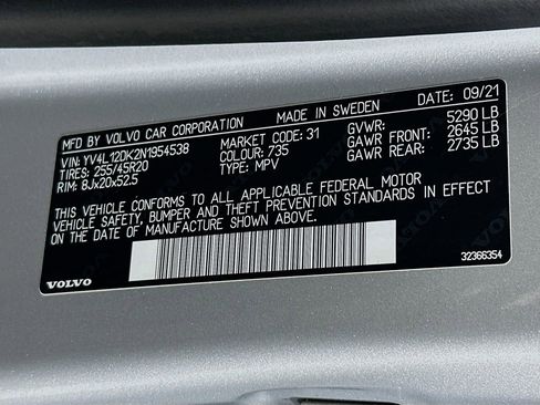 Used 2022 Volvo XC60 B5 Momentum w/ Advanced Package image 27