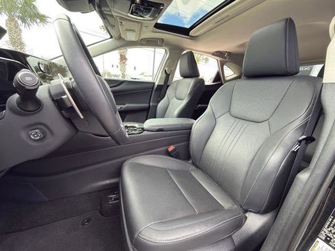 Used 2025 Lexus NX 250 Premium w/ Towing Package (2000 Lbs) image 12