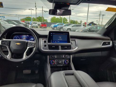 Used 2023 Chevrolet Tahoe LT AWD/4WD image 12
