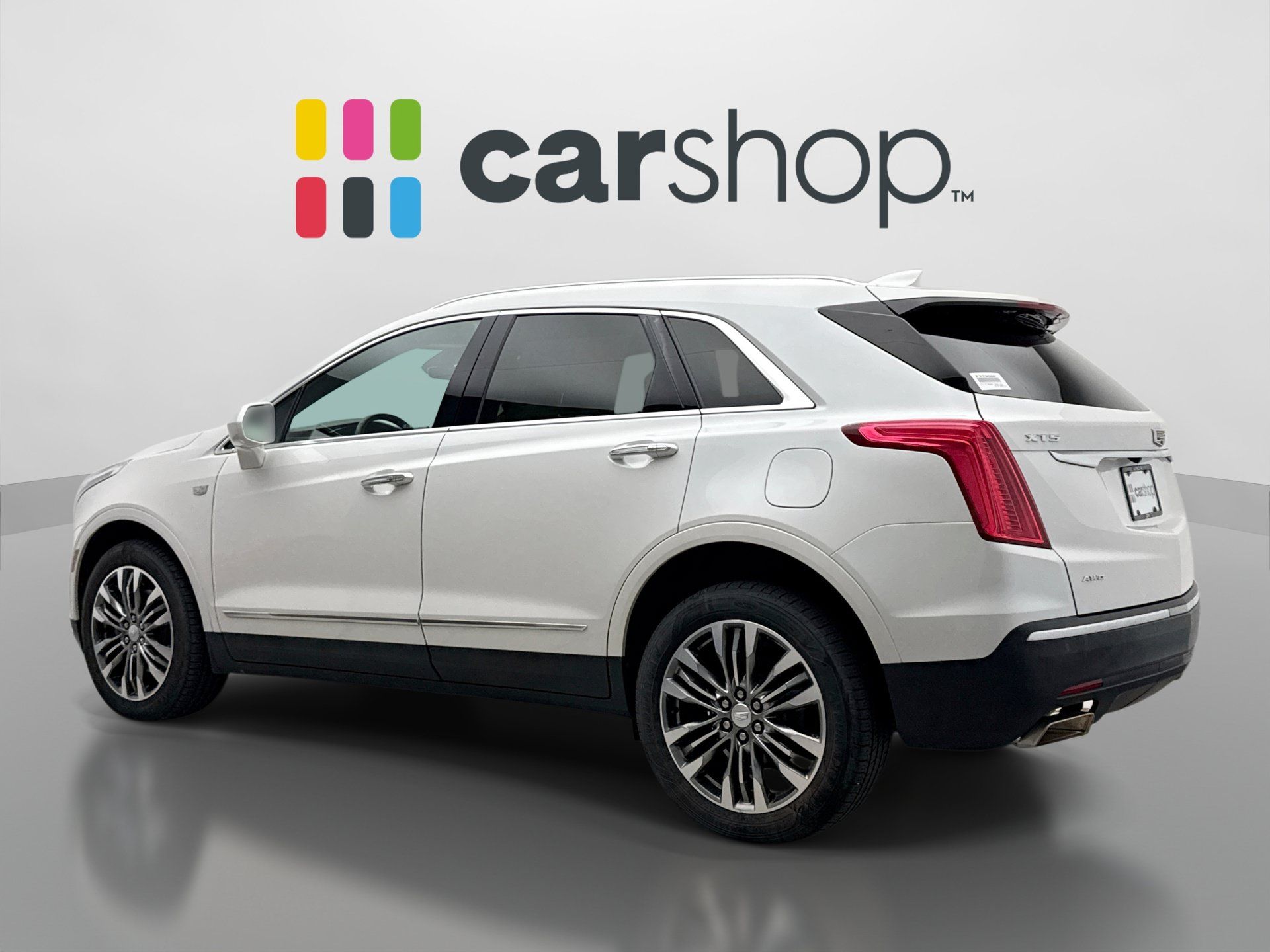 Used 2018 Cadillac XT5 Premium Luxury AWD/4WD image 3