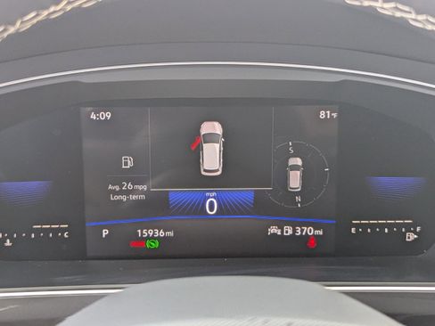 Used 2022 Volkswagen Tiguan SE image 28