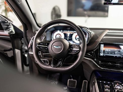 New 2026 Aston Martin DBX 707 image 37