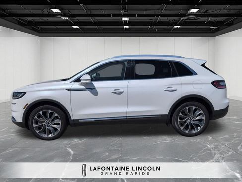Certified 2023 Lincoln Nautilus Reserve w/ Equipment Group 201A AWD/4WD image 2