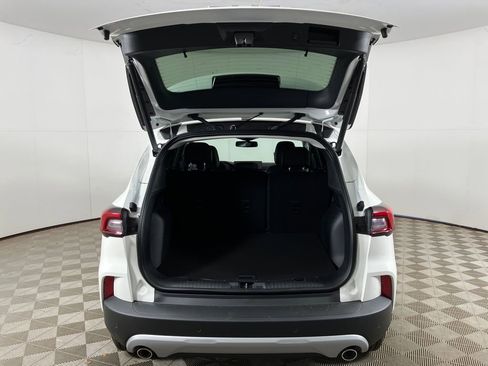New 2026 Ford Escape SE w/ PHEV Premium Package FWD image 29