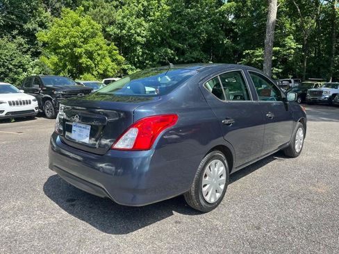 Used 2017 Nissan Versa S FWD image 9