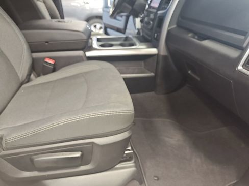 Used 2022 RAM 1500 Classic Warlock w/ Electronics Group AWD/4WD image 31