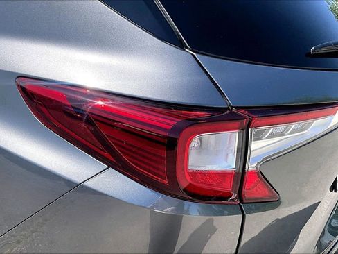Used 2025 Acura RDX SH-AWD image 40