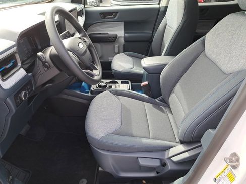 New 2025 Ford Maverick XLT w/ Equipment Group 302A AWD/4WD image 19