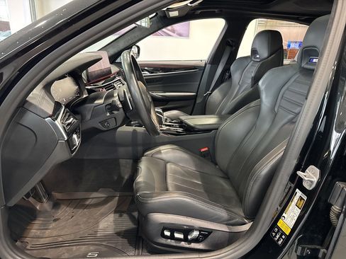 Used 2021 BMW M5 w/ Executive Package image 14