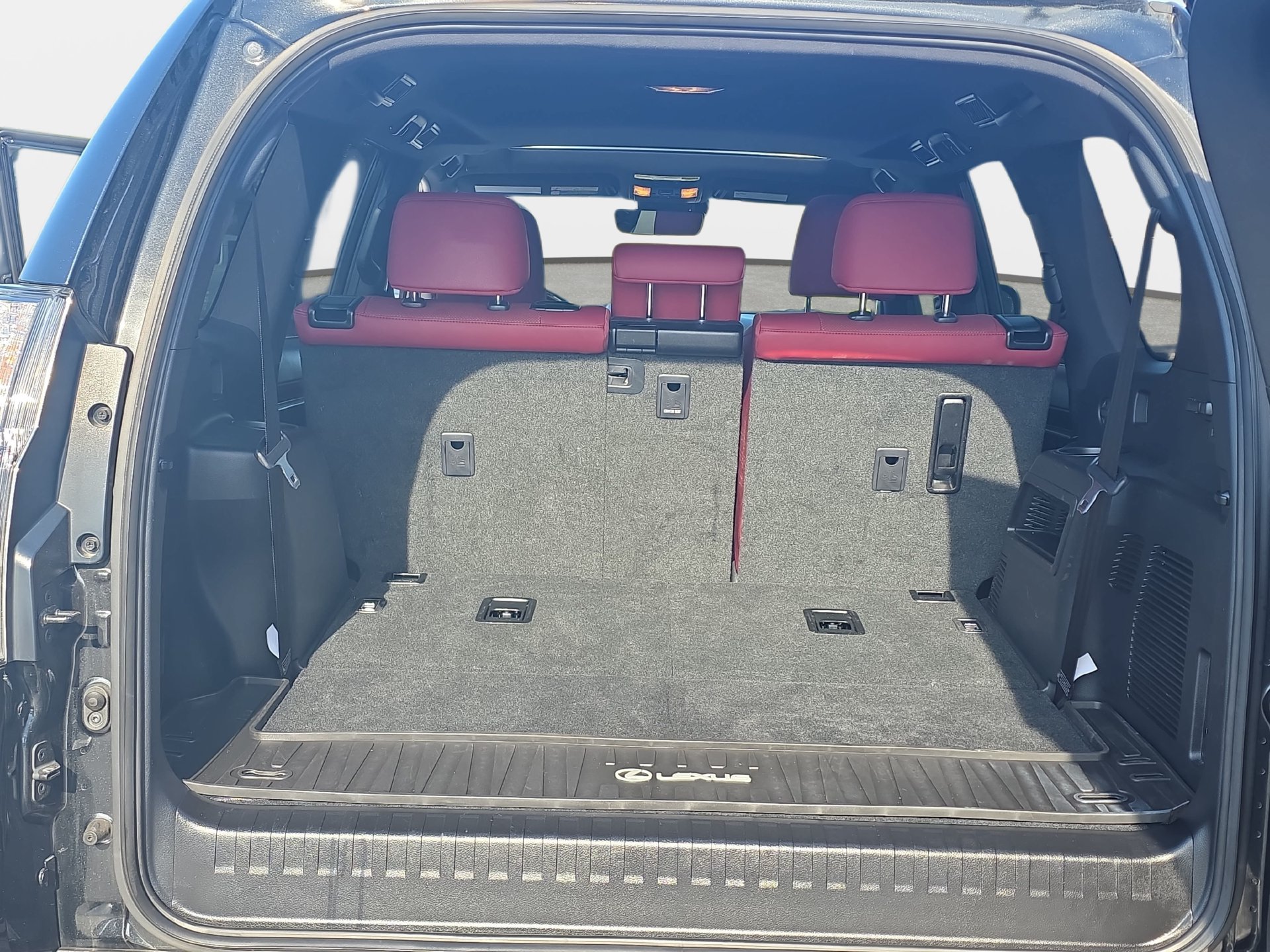 Used 2023 Lexus GX 460 Premium w/ Premium Package AWD/4WD image 12