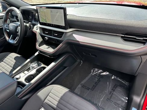 Used 2025 Ford Explorer ST-Line w/ Premium Package AWD/4WD image 9