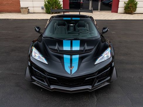 Used 2026 Chevrolet Corvette ZR1 w/ ZR1 Carbon Fiber Aero Package RWD image 16