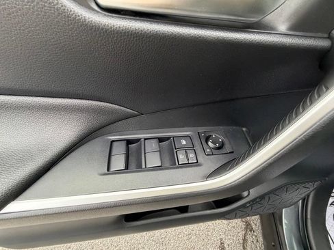 Used 2020 Toyota RAV4 XLE w/ Convenience Package AWD/4WD image 21