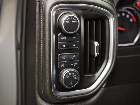 Used 2021 Chevrolet Silverado 1500 RST w/ All Star Edition Plus AWD/4WD image 10