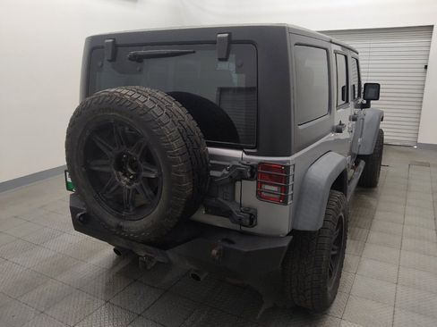 Used 2018 Jeep Wrangler Unlimited Sport AWD/4WD image 7