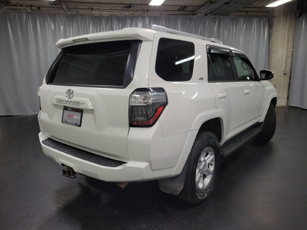 Used 2018 Toyota 4Runner SR5 w/ Wilderness Package AWD/4WD image 8