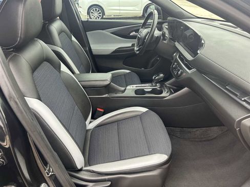 Used 2024 Buick Envista Preferred w/ Convenience I Package image 26