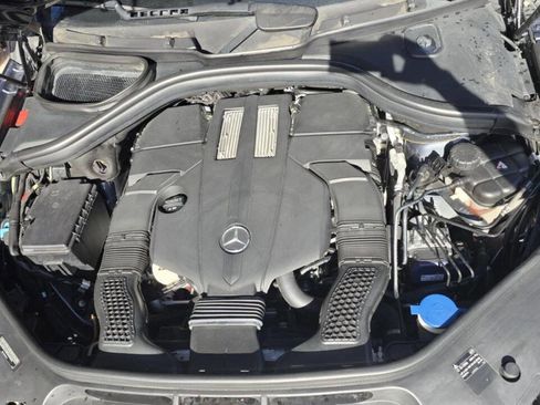 Used 2016 Mercedes-Benz GL 450 4MATIC image 25