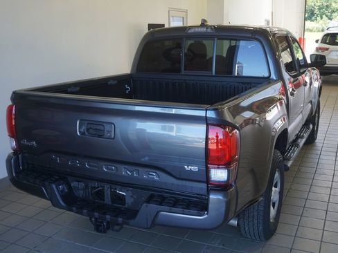Used 2023 Toyota Tacoma SR AWD/4WD image 12