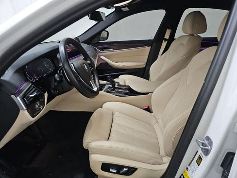 Used 2023 BMW 540i xDrive w/ Premium Package AWD/4WD image 8