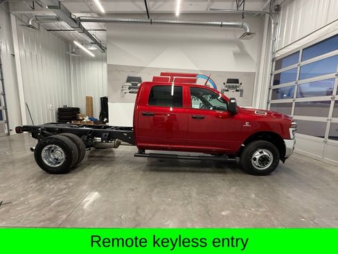 New 2026 RAM 3500 Tradesman image 4