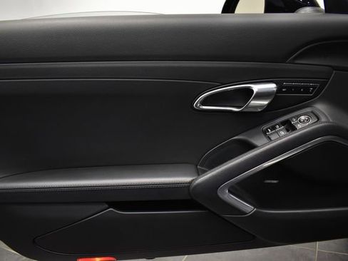 Used 2012 Porsche 911 Carrera S image 24