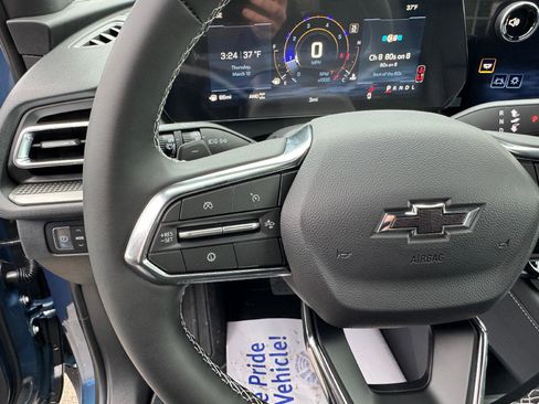 New 2026 Chevrolet Traverse LT image 24