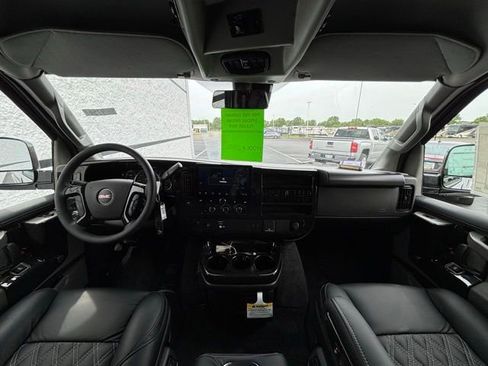 New 2026 GMC Savana 2500 Extended w/ Driver Convenience Package RWD image 23