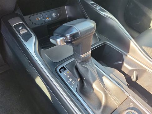 Certified 2025 Kia Sorento S image 29