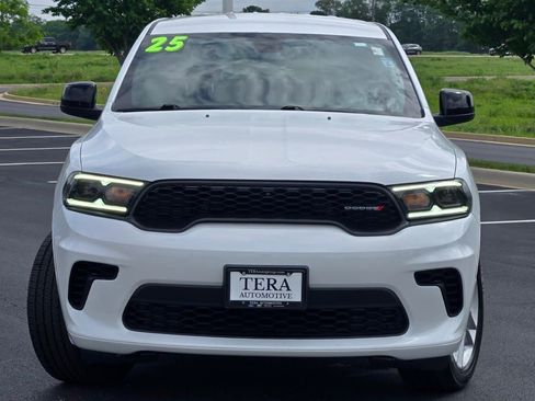 Used 2025 Dodge Durango GT AWD/4WD image 3