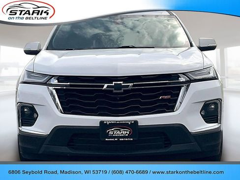 Used 2023 Chevrolet Traverse RS AWD/4WD image 2