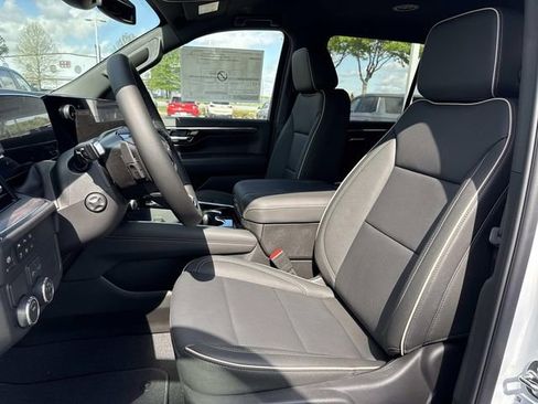 New 2026 Chevrolet Tahoe Premier RWD image 17