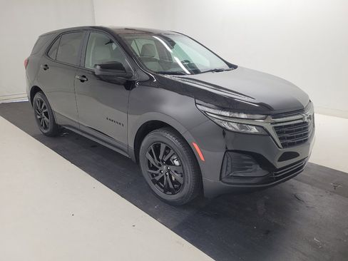 Used 2024 Chevrolet Equinox LS w/ LS Convenience Package AWD/4WD image 13