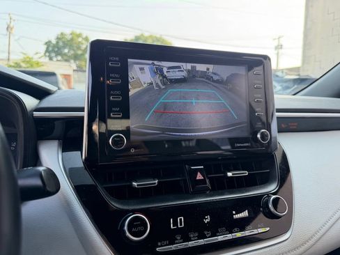 Used 2021 Toyota Corolla SE FWD image 22