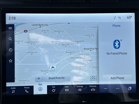 Used 2021 Ford F150 Lariat w/ Max Trailer Tow Package image 18