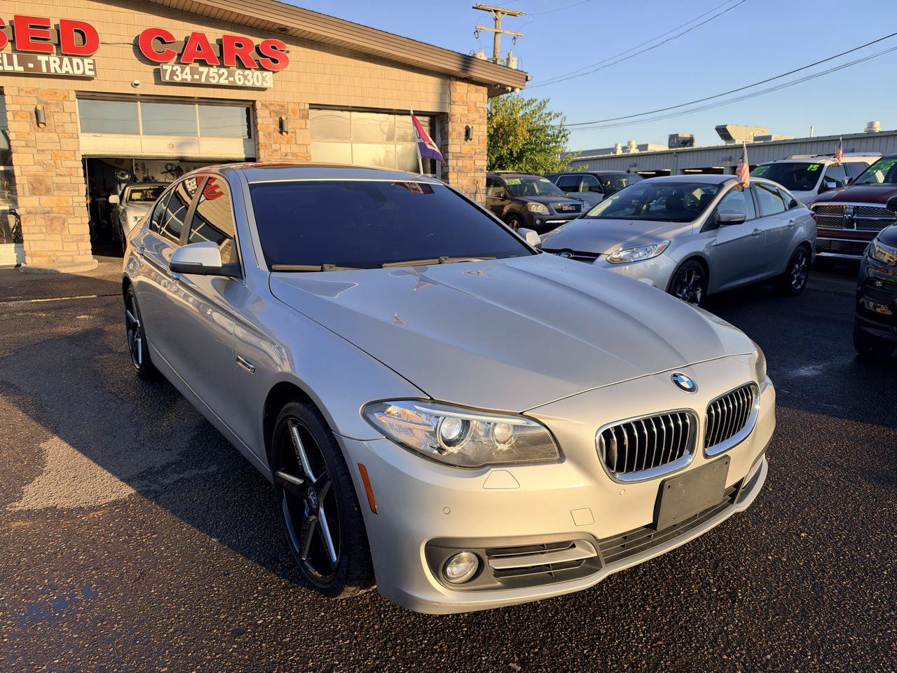 Used 2016 BMW 528i xDrive Sedan w/ Premium Package AWD/4WD image 11