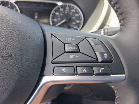 Used 2025 Nissan Sentra SV w/ All-Weather Package FWD image 25