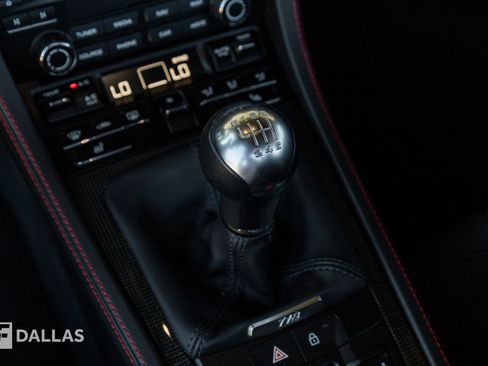 Used 2022 Porsche 718 Boxster Spyder RWD image 31