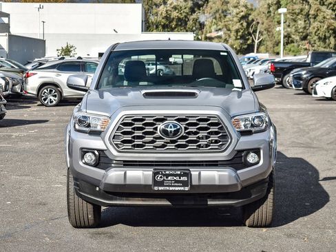 Used 2021 Toyota Tacoma TRD Sport image 2